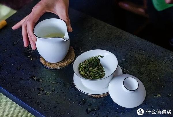 恩施富硒茶苦吗(恩施富硒茶价格表一斤多少钱)-硒宝网