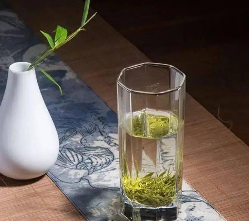 富硒茶大山茶叶（茶叶大山茶富硒含量多少）-硒宝网