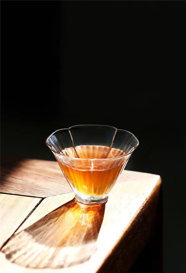 富硒血通茶含量（茶叶富硒）-硒宝网