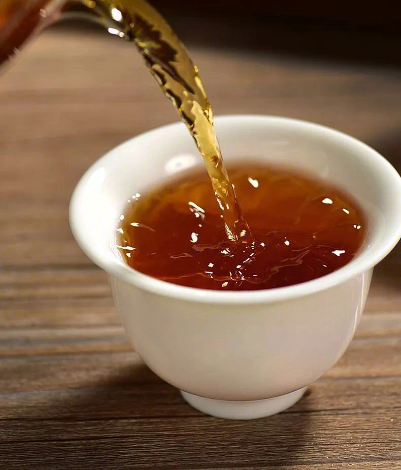 富硒茶喝的头晕（头晕喝茶叶好吗）-硒宝网