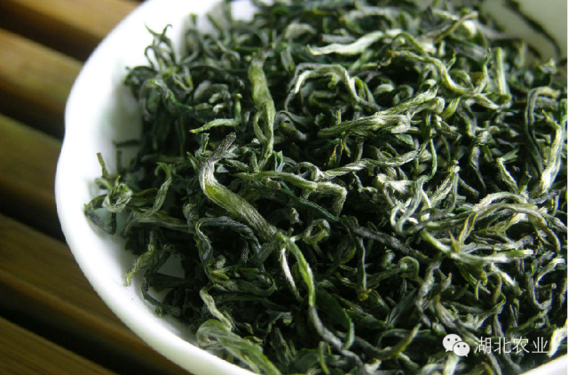 六雾恩施富硒茶(恩施富硒茶是绿茶吗)-硒宝网