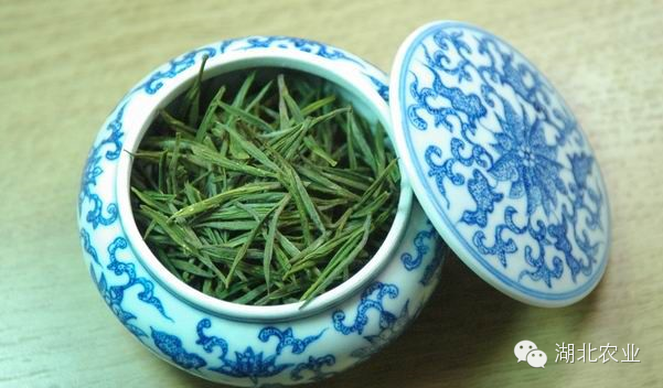 六雾恩施富硒茶(恩施富硒茶是绿茶吗)-硒宝网