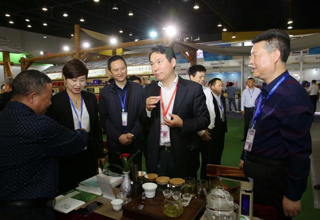 紫阳县出富硒茶（紫阳富硒茶山）-硒宝网