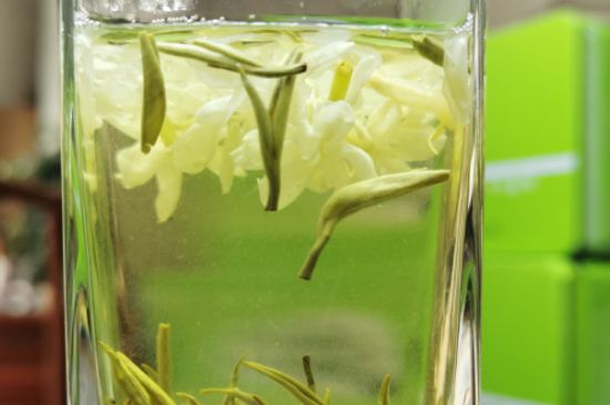 富硒茶能蒸青吗(富硒茶蔬片的功效)-硒宝网