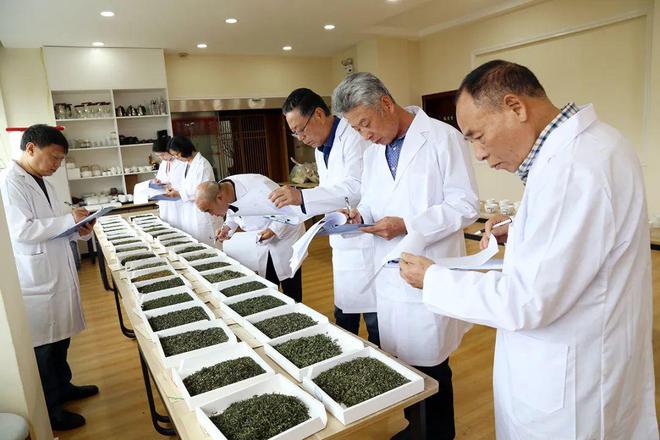 金荣牌富硒贡茶（富硒贡茶是什么茶）-硒宝网