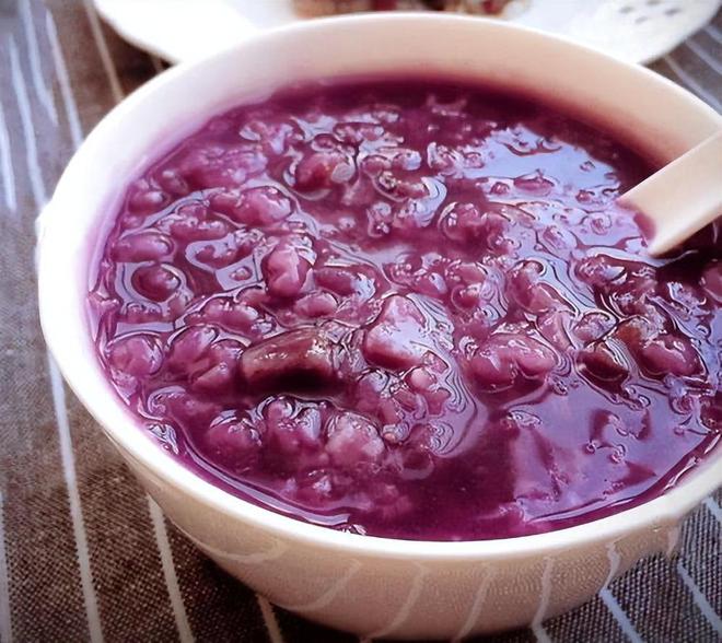 黑芝麻富硒大米（大米芝麻黑富硒的作用）-硒宝网