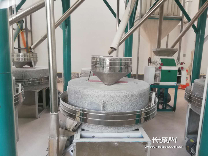 富硒黑面粉吃法（富硒面粉为什么黑）-硒宝网