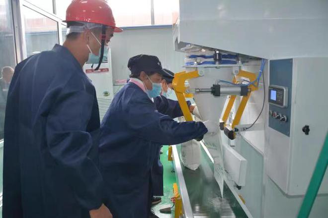 富硒石磨面粉厂（石磨富硒黑小麦面粉）-硒宝网