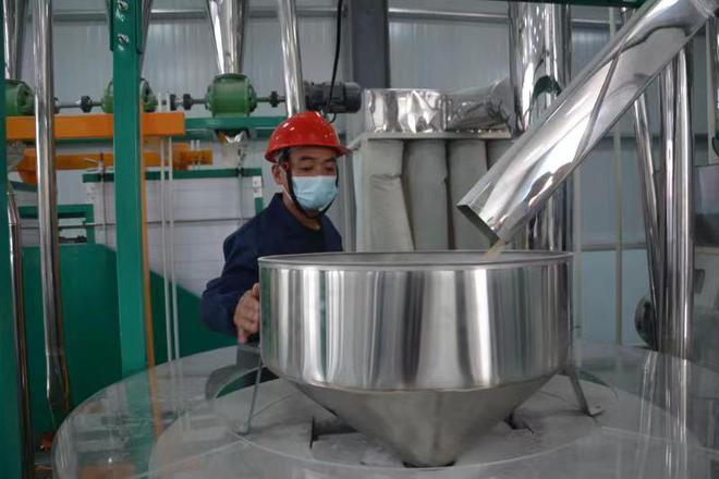 富硒石磨面粉厂（石磨富硒黑小麦面粉）-硒宝网