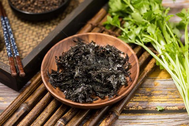 高尿酸补哪种硒（尿酸高吃硒行吗）-硒宝网