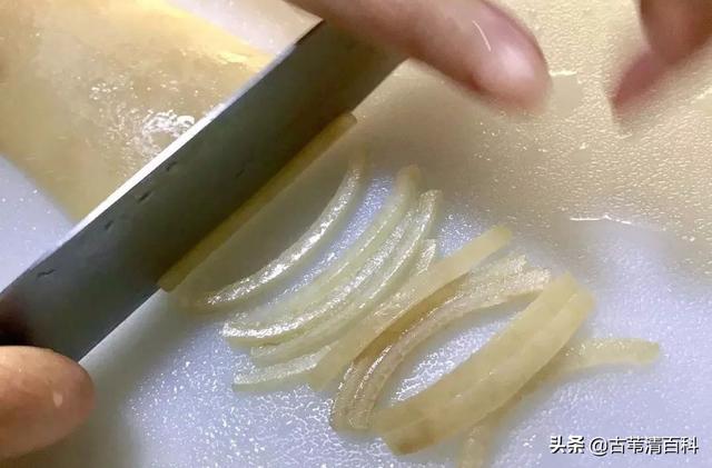 补硒便秘怎么回事(补硒后便秘是什么原因)-硒宝网