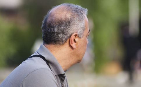 每天补多少硒男性(每天男性补硒多少克)-硒宝网