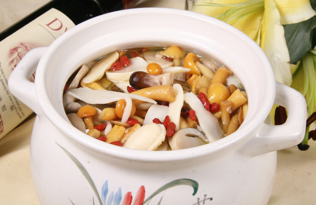 补硒月经期能补吗(月经期间可以补硒吗)-硒宝网