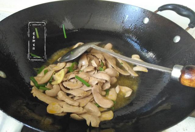 猪补硒用什么好处(猪补硒的好处)-硒宝网