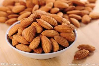 指甲软可以补硒吗（缺硒指甲变化）-硒宝网