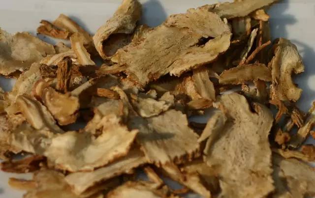 指甲软可以补硒吗（缺硒指甲变化）-硒宝网