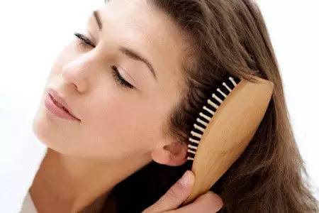 指甲软可以补硒吗（缺硒指甲变化）-硒宝网