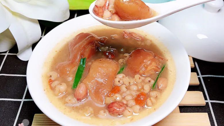 煲什么汤可以补硒（硒可以食补吗）-硒宝网