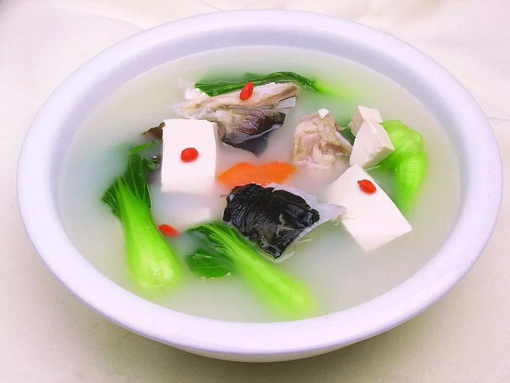 煲什么汤可以补硒（硒可以食补吗）-硒宝网