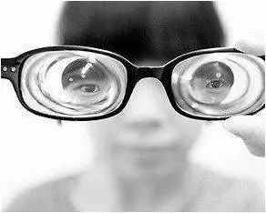 补硒能治疗近视吗（近视能补治疗硒元素吗）-硒宝网