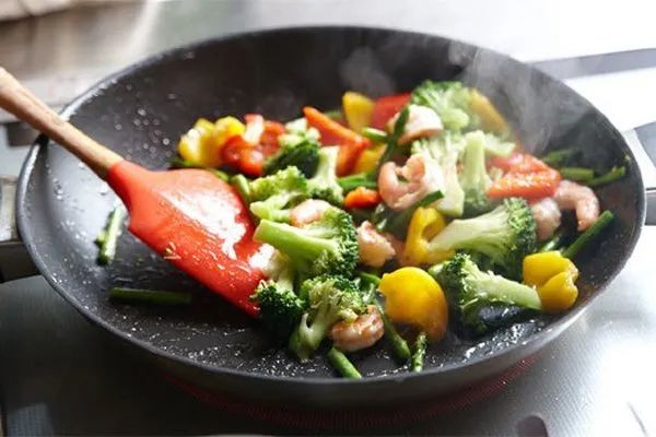 补硒多少不算过量（补硒过量会有什么症状）-硒宝网