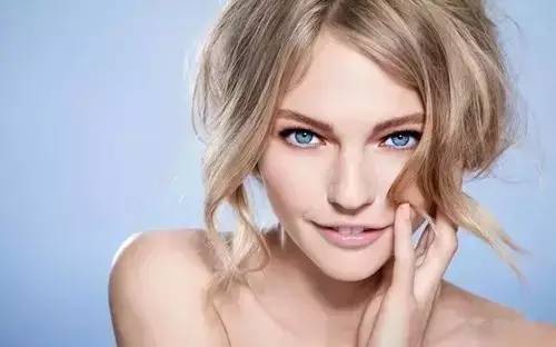 补硒能治疗灰指甲（能补甲治疗硒灰指甲吗）-硒宝网