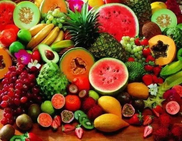 钙铁锌硒补激素吗(补充钙铁锌硒维生素的药)-硒宝网