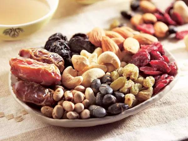 补硒对烟民的好处（抽烟补硒）-硒宝网