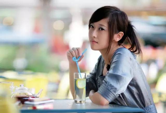 补硒能治疗皮炎吗（硒皮肤?。?硒宝网