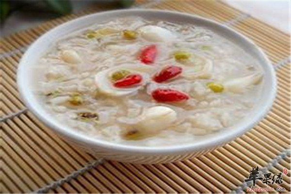 吃补硒的会上火吗(吃硒容易得口腔溃疡吗)-硒宝网