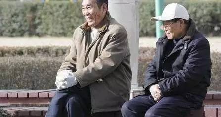 补硒是太阳晒背吗(太阳晒背补肾)-硒宝网