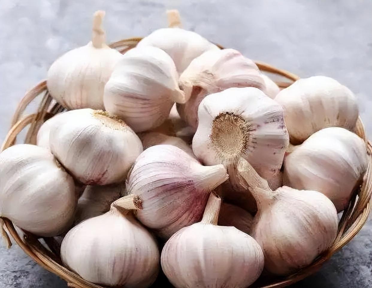 补硒后的胃酸过多(补胃酸过硒后能喝酒吗)-硒宝网