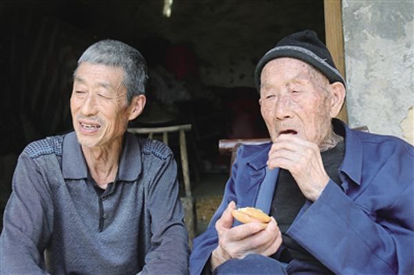 人一天补硒多少钱(补硒一天300mg多吗)-硒宝网