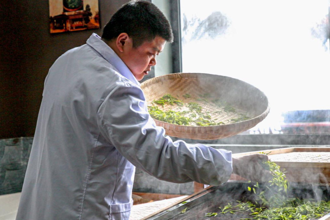 亲稀源恩施富硒茶（恩施硒茶多少钱一盒）-硒宝网