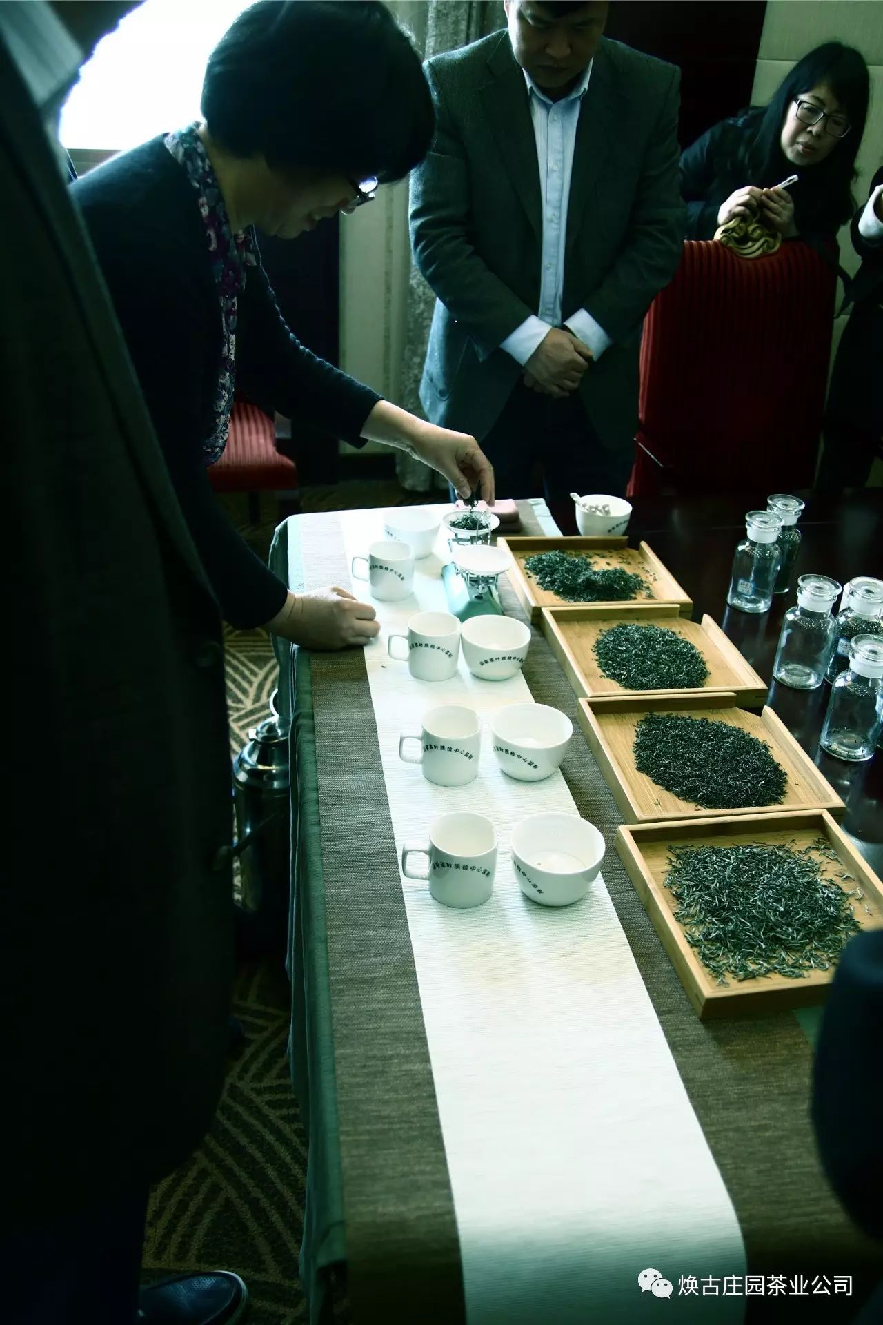 紫阳富硒茶硒姑娘(硒姑娘酒多少钱一箱红柔和)-硒宝网