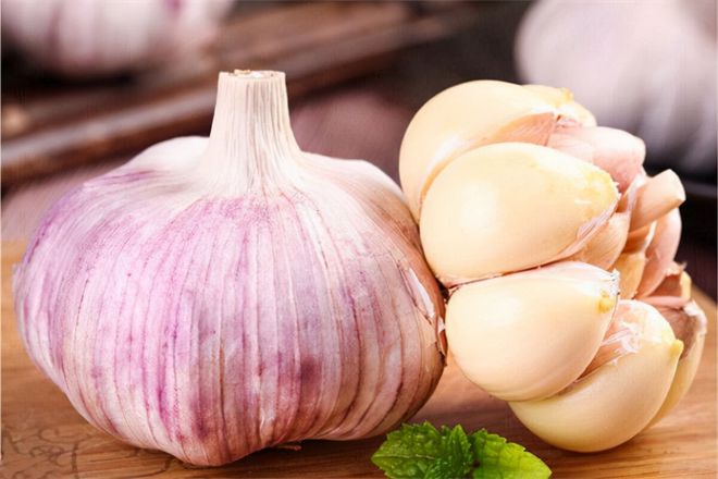 富硒茶里含有硒吗(茶含有富硒里硒含量多少)-硒宝网