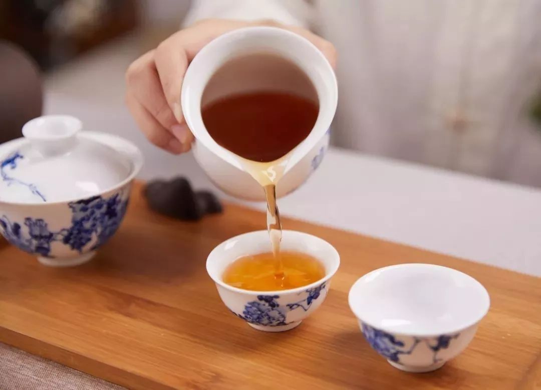 富硒茶和铁观音茶（茶叶铁观音的功效）-硒宝网