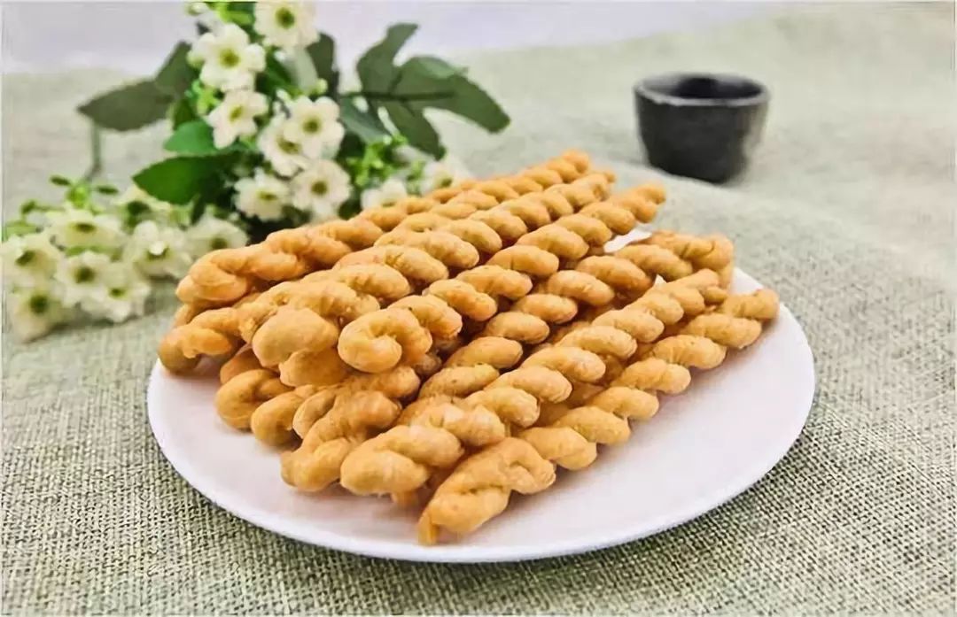 湖北特产富硒贡茶(湖北富硒茶是绿茶吗)-硒宝网