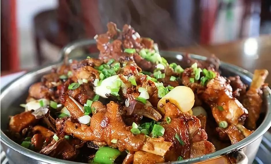 湖北特产富硒贡茶(湖北富硒茶是绿茶吗)-硒宝网