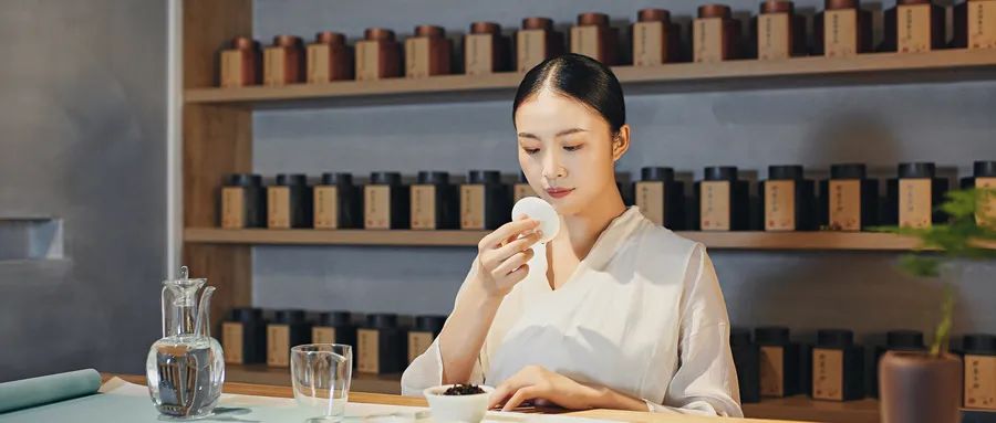 女人喝富硒茶好吗（喝富硒茶能补硒吗）-硒宝网