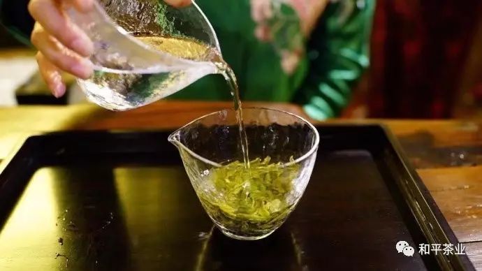 为什么富硒茶沉底(富硒茶具)-硒宝网