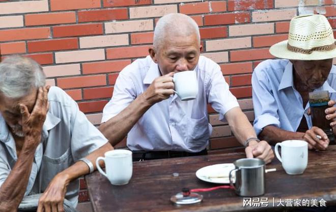 富硒红曲茶贵不贵(富硒红曲茶的功效与作用)-硒宝网