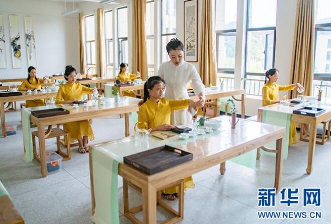 恩施富硒贡茶视频(恩施富硒贡茶价格)-硒宝网