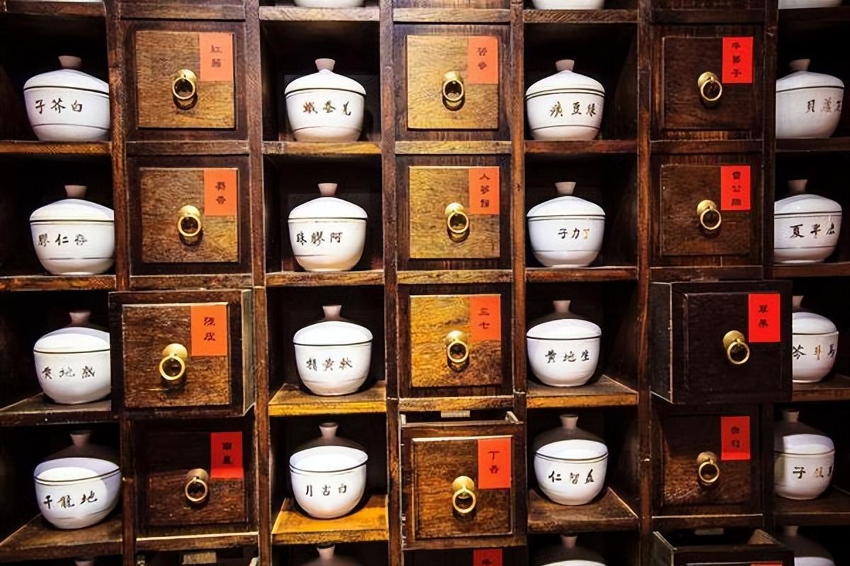 黄芪富硒茶的功效（黄芪茶的作用）-硒宝网