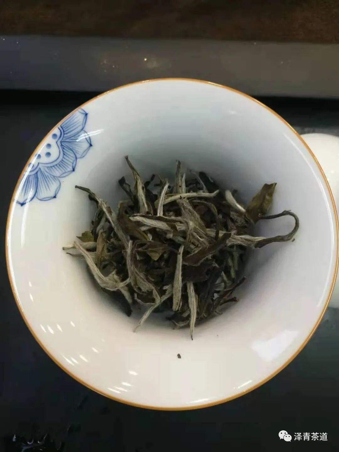 富硒茶是普洱茶吗（茶普洱富硒是什么味道）-硒宝网