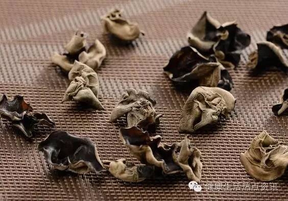 富硒黑苦荞茶作用(茶黑苦荞作用富硒含量高吗)-硒宝网