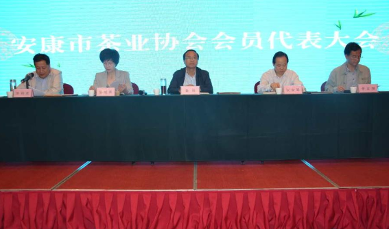 富硒茶陈鸿昌场地(富硒茶的作用与功效)-硒宝网