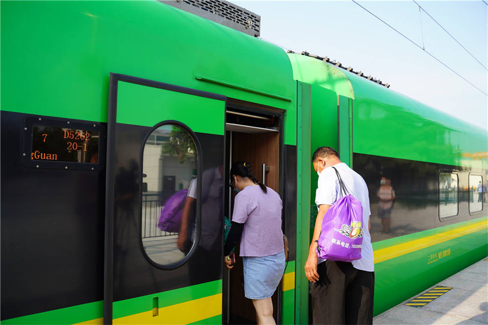 富硒茶号高铁列车（富硒茶号高铁列车）-硒宝网