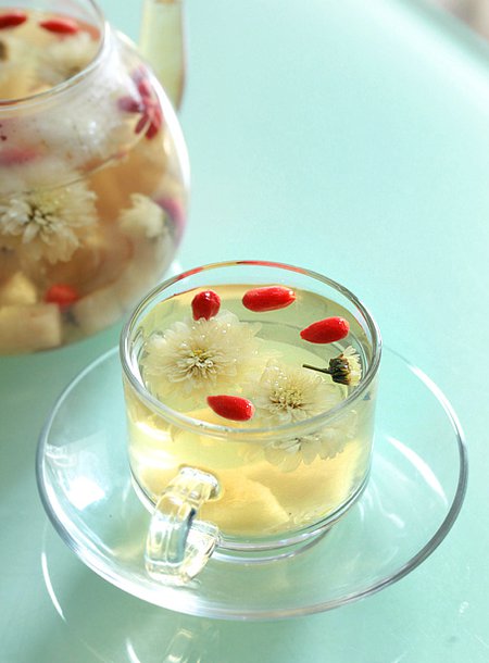 富硒茶可以美白吗（富硒白茶的功效与作用）-硒宝网