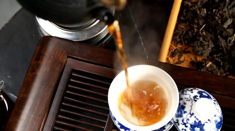 富硒茶能喝中毒吗(中毒能喝茶吗)-硒宝网